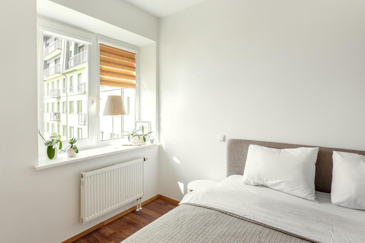 #stayhere - Spacious & Bright 1bdr Shopping District VNO